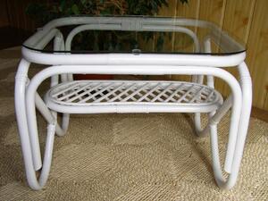 Ratanový obývací stolek COLUMBUS - bílý ratan