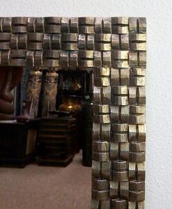 Zrcadlo CARO, zlatá tmavá patina, 80x60 cm, exotické dřevo, ruční práce