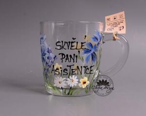 Skleněný hrnek - Skvělé paní asistentce, chrpolouka