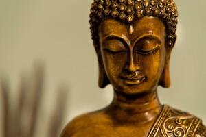 Fototapeta bronzová hlava Budhy - 150x100 cm