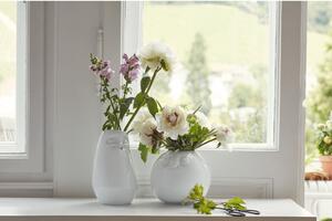 Usmívající porcelánová váza 58products | bílá