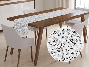 Biante Bavlněný běhoun na stůl Sandra SA-096 Drobné šedé kvítí na bílém 20x120 cm