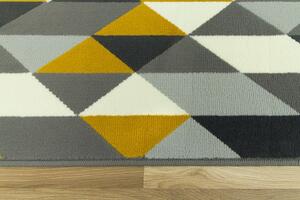 Kusový koberec LUNA 503652/89915 trojúhelníky žluté Rozměr: 120x160 cm
