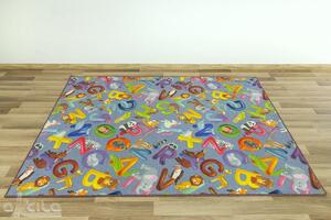 Associated Weavers Dětský kusový koberec Alfabet 19 šedý Rozměr: 140x200 cm