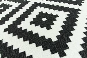 Balta Kusový koberec pogumovaný Romby 91 černý bílý Rozměr: 100x150 cm