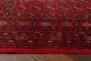 Klasický kusový koberec Ragotex Beluchi 61404 1616 červený Rozměr: 135x195 cm