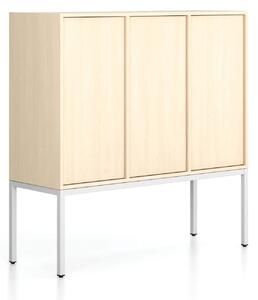 Kancelářská skříň FRAME, nízká, bílá podnož, 3x dveře, 1299 x 450 x 1331 mm, PUSH-lock, bříza