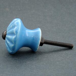 Knopka světle modrá- model 4 Barva kovu: antik tmavá