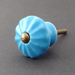 Knopka světle modrá- model 4 Barva kovu: stříbrná