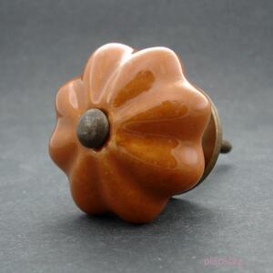 Keramická úchytka-Hnědý květ Barva kovu: zlatá