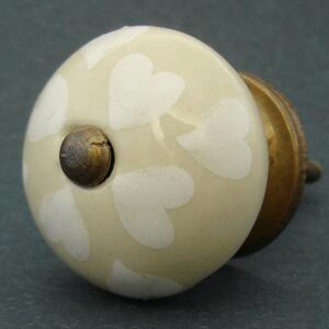 Keramická úchytka-Bílá srdíčka na krému Barva kovu: zlatá