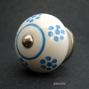 Keramická úchytka -Sedmikráska s modrými kvítky Barva kovu: stříbrná