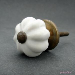 Keramická úchytka-Bílá kytička-MINI Barva kovu: antik tmavá