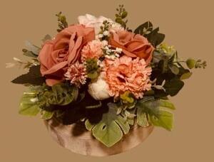 Aranžmá květinové - růže, karafiáty, miska, pr.30cm