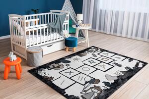 Makro Abra Dětský kusový koberec FUN Skákací panák černý Rozměr: 120x170 cm