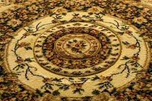 Makro Abra Kusový koberec YESEMEK 6548A krémový Rozměr: 160x220 cm