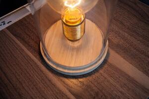 Stolní lampa EDISON RETRO skladem