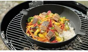 Grilovací WOK pánev litinová TEPRO 8580N