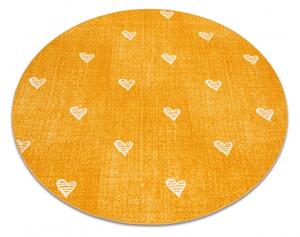 Balta Dětský kulatý koberec HEARTS Srdíčka Žlutý Rozměr: průměr 133 cm