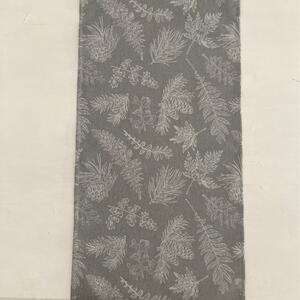 Běhoun ubrus 135x40 cm Šedo-stříbrné listy