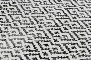 Makro Abra Moderní kusový koberec MUNDO E0621 outdoor geometrický béžový černý Rozměr: 80x250 cm