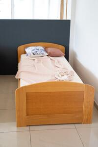 Masivní postel PAVLA | BUK průběžný | 180x200 cm | JELÍNEK nábytek
