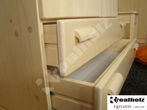 Dřevěná šatní skříň z masivu ZIBE 200x90x58 (skříň šatní z masivu ZIBE )