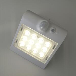 GreenLux LED venkovní solární svítidlo FOX 1,5W bílý fasádní reflektor se senzorem pohybu a setmění GXSO004