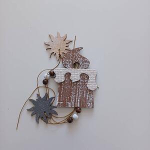 DECOLED Dřevěný závěs svíčka a vločky, 7x11x52 cm