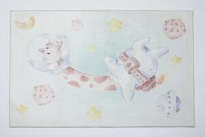 Makro Abra Kusový dětský koberec KIDS 2403176N-1 Žirafa Vesmír šedý modrý Rozměr: 80x150 cm