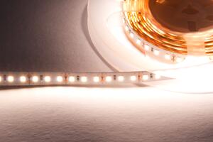 LED-lumin LED pásek samolepící 24W/m, 2100lm, IP20, Ra>90 Barevná teplota: Denní bílá