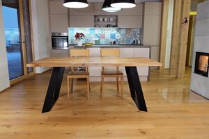 Majstrštych Jídelní stůl Sokol - designový industriální stůl velikost stolu (D x Š): 160 x 80 (cm)