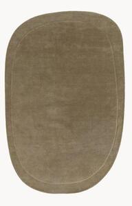 Ručně tkaný vlněný koberec v organickém tvaru Shape