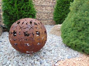 Dekorativní kovová koule čtyřlístek velká 35 cm rezavá