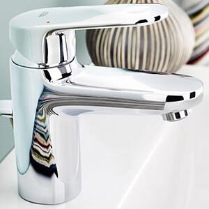 Grohe Europlus umyvadlová baterie stojící StarLight Chrome 33155002