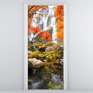 Fototapeta na dveře - Vodopád na podzim (95x205cm)