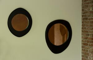 Černé dřevěné závěsné zrcadlo DUTCHBONE AREN M