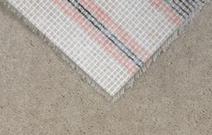 ASSOCIATED WEAWERS Metrážový koberec SPINTA - AMBIENCE 37 BARVA: Béžová, ŠÍŘKA: 4 m