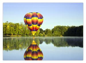 Obraz horkovzdušného balónu na jezeře (70x50 cm)