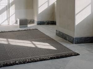 Linie Design Vlněný koberec Awakened Mind Charcoal, uhlově šedý, vlna Rozměr: 140x200 cm