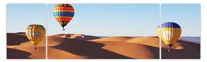 Obraz - létající balóny v poušti (170x50 cm)