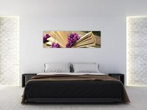 Obbraz knihy a fialové květiny (170x50 cm)
