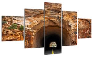Obraz - tunel ve skále (125x70 cm)
