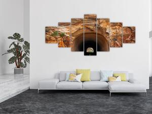 Obraz - tunel ve skále (210x100 cm)