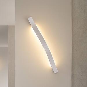 Lindby LED nástěnné světlo Alvon, stříbrné, výška 50 cm, kov, Hliník / šedá / zinek, Obývací pokoj / jídelna, kov, Moderní