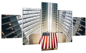 Obraz stavby s vlajkou USA (125x70 cm)