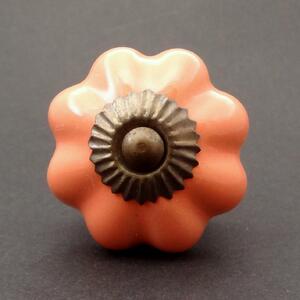 Keramická úchytka-Broskvový květ Barva kovu: zlatá