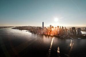 Umělecká fotografie Aerial of Manhattan, NYC at sunrise, Howard Kingsnorth, (40 x 26.7 cm)