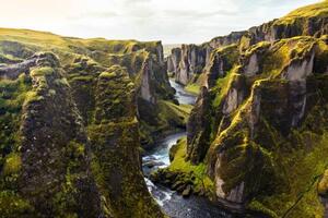 Umělecká fotografie Fjadrargljufur canyon in Iceland, Stefan Cristian Cioata, (40 x 26.7 cm)