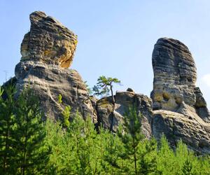 Umělecká fotografie Sandstone rock in Hruboskalsko Nature Reserve,, vencavolrab, (40 x 35 cm)